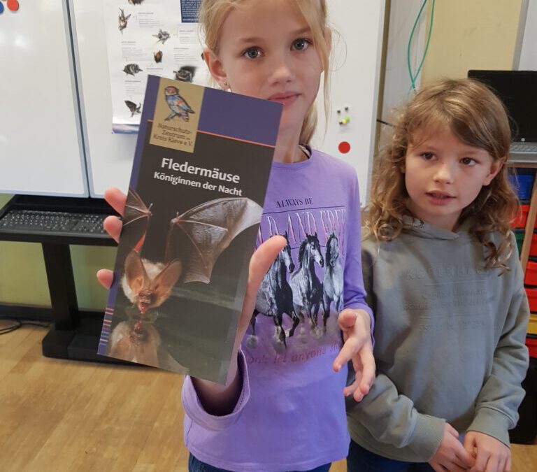 Besuch eines Fledermausexperten an der Willibrordschule